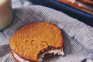 oat milk oatmeal cream pies