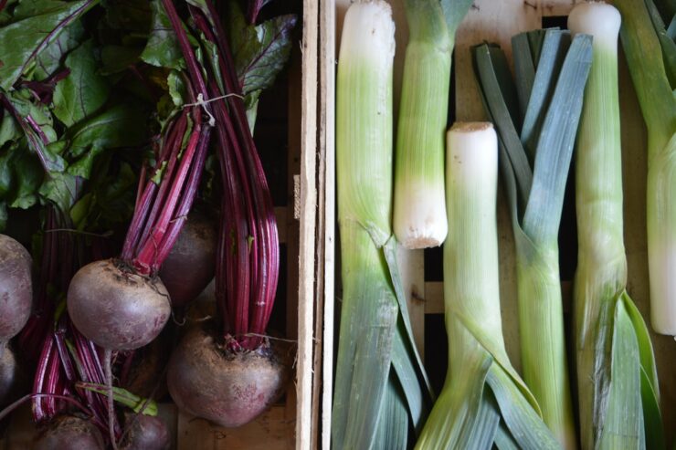 packaging-free-grocery-lucy-may-1203215-unsplash